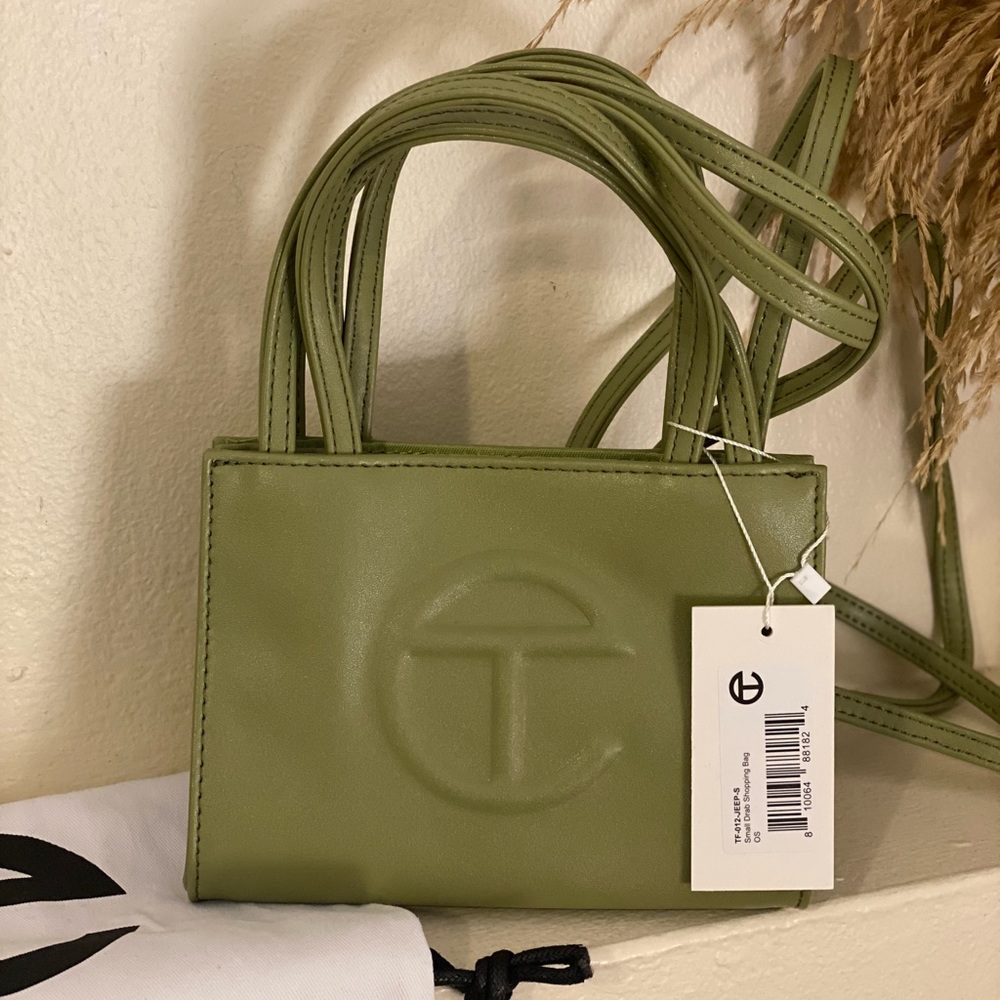 Mini 🥝 Brand new in packaging (never worn) perfect condition